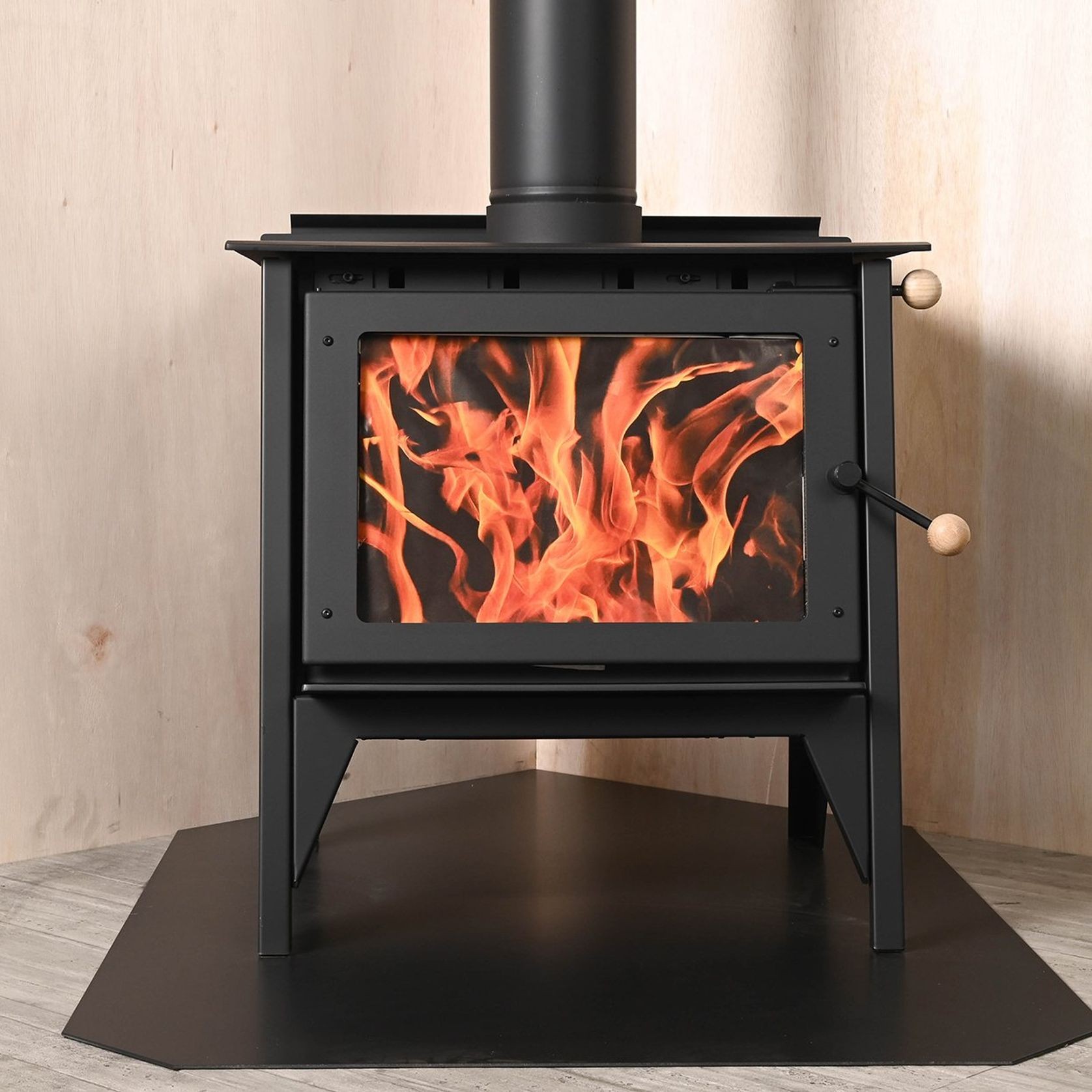 Warmington | Tasman Freestanding Woodburner with Flue gallery detail image