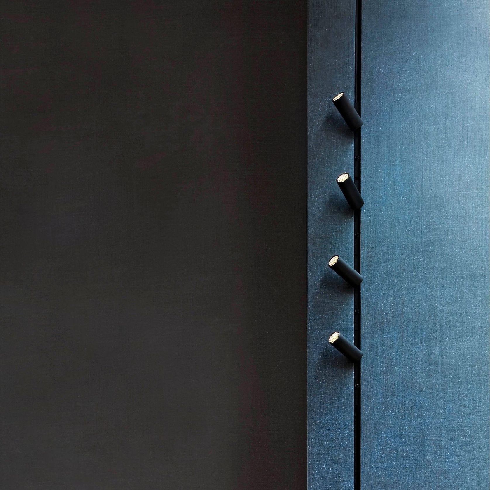 The Tracking Magnet gallery detail image