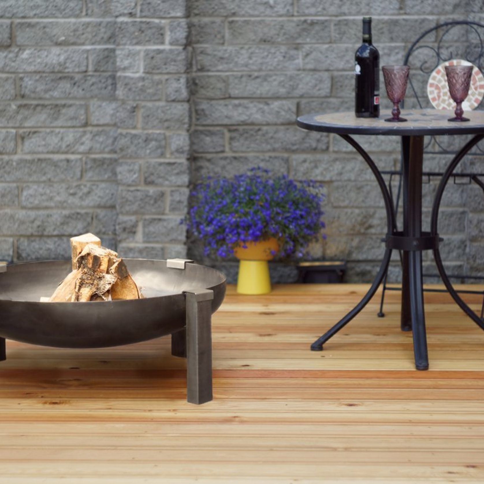 ALFRED RIESS Gunnuhver Steel Fire Pit - Large gallery detail image