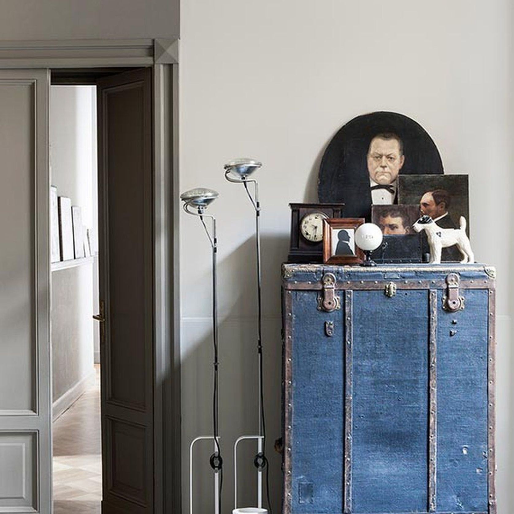 Toio Floor Lamp gallery detail image