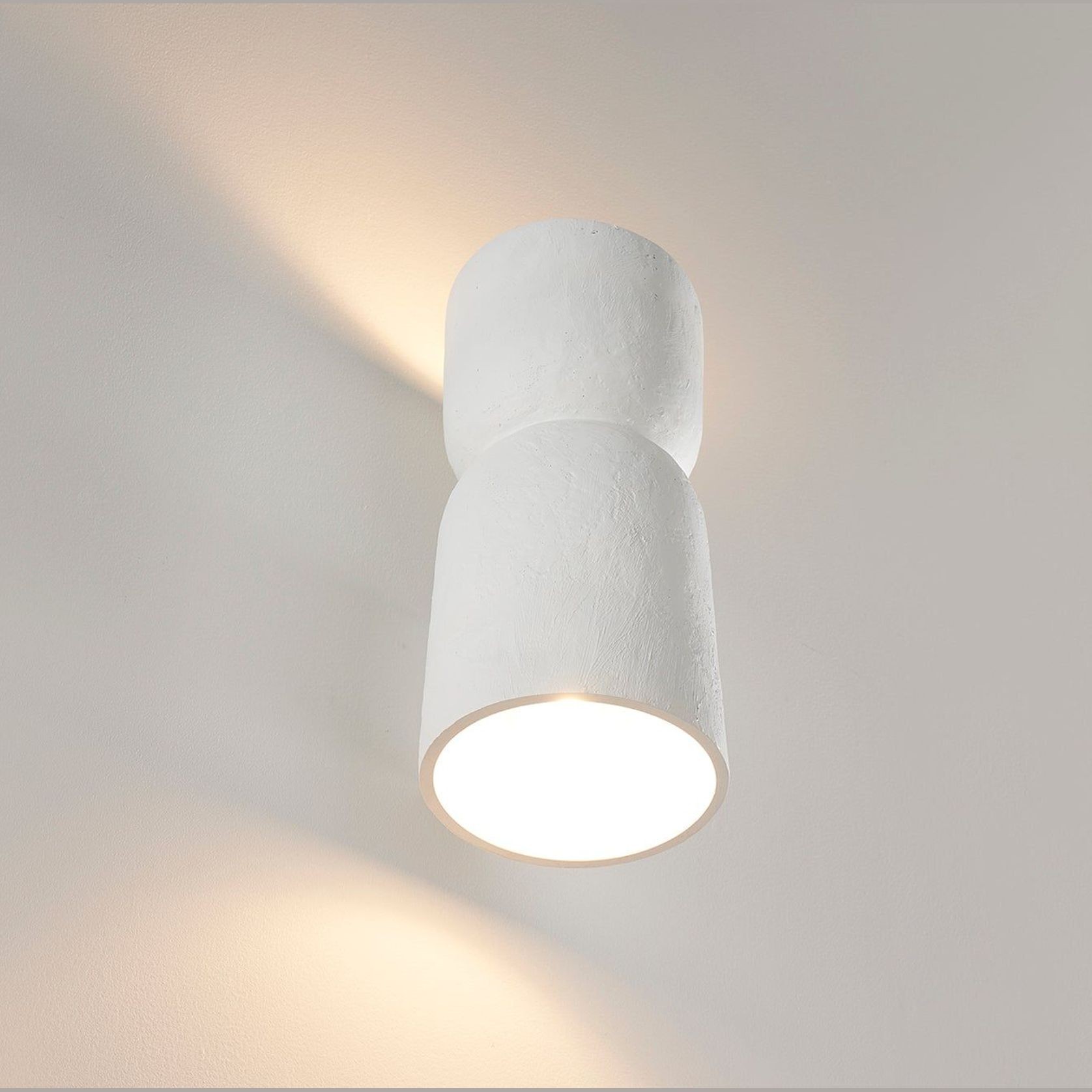 Uno Owan Wall Sconce gallery detail image