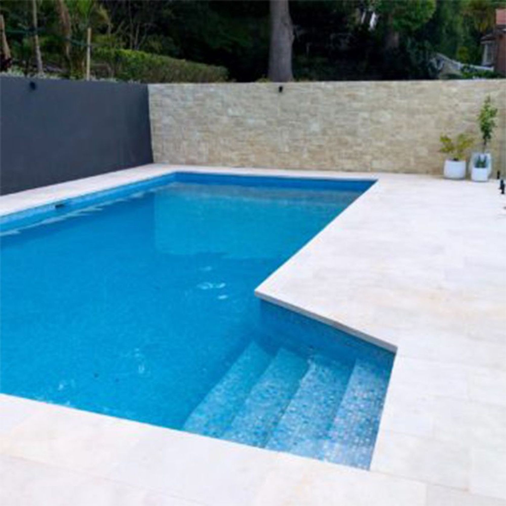 Crema Siena Limestone Pavers Tumbled & Sandblasted gallery detail image