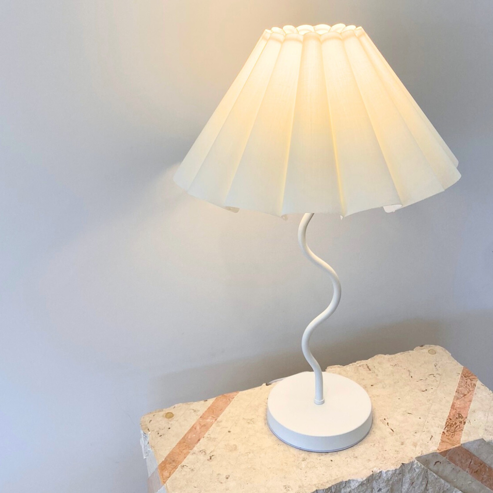 Harper Wavy Lamp- White gallery detail image
