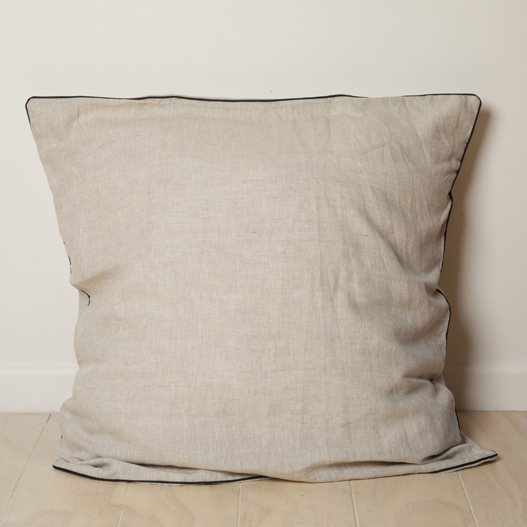 100% French Linen Piped Euro Pillowcase- Natural Oat /Black gallery detail image
