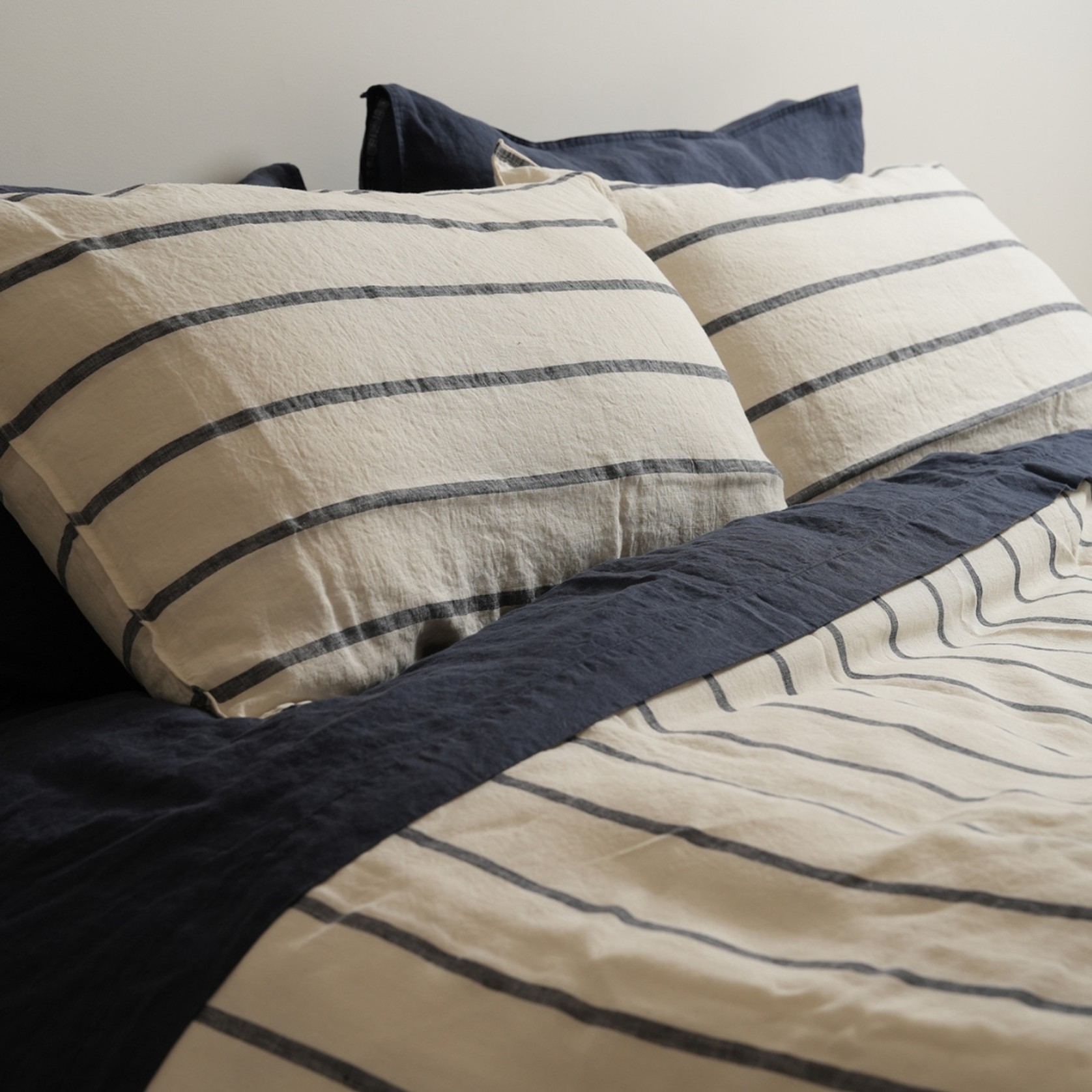 100% French Flax Linen Duvet Cover Set- Midnight Stripe gallery detail image