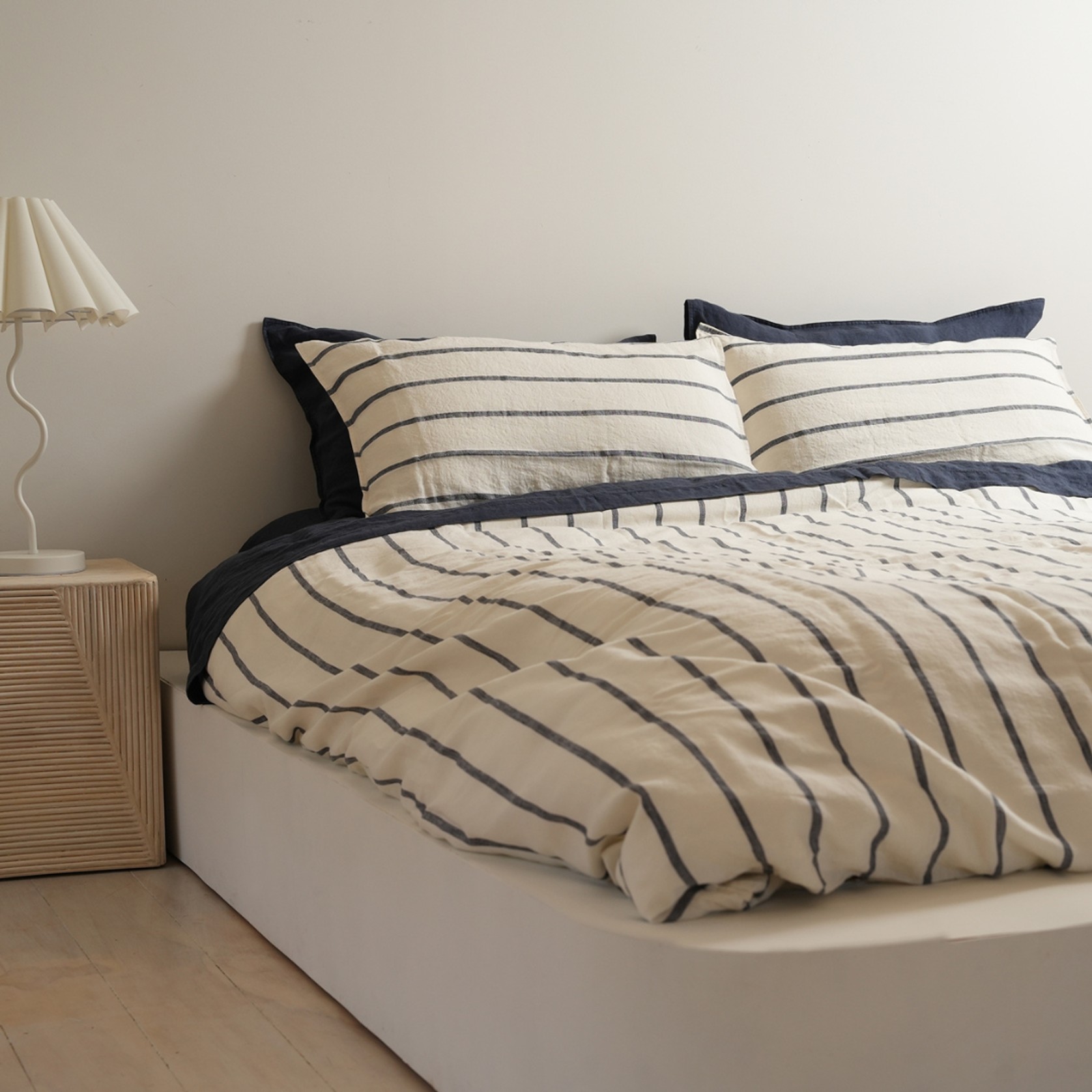 100% French Flax Linen Duvet Cover Set- Midnight Stripe gallery detail image