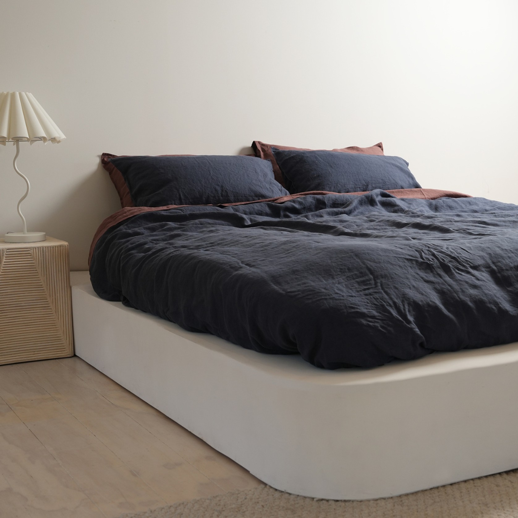 100% French Flax Linen Duvet Cover Set - Midnight gallery detail image