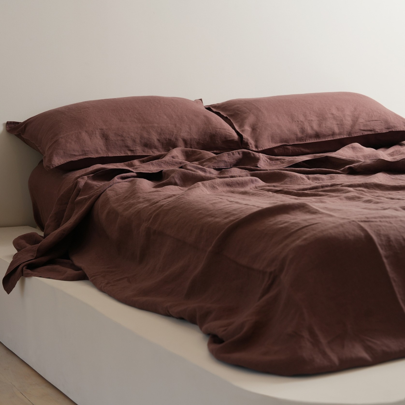 100% French Flax Linen Sheet Set- Cocoa gallery detail image