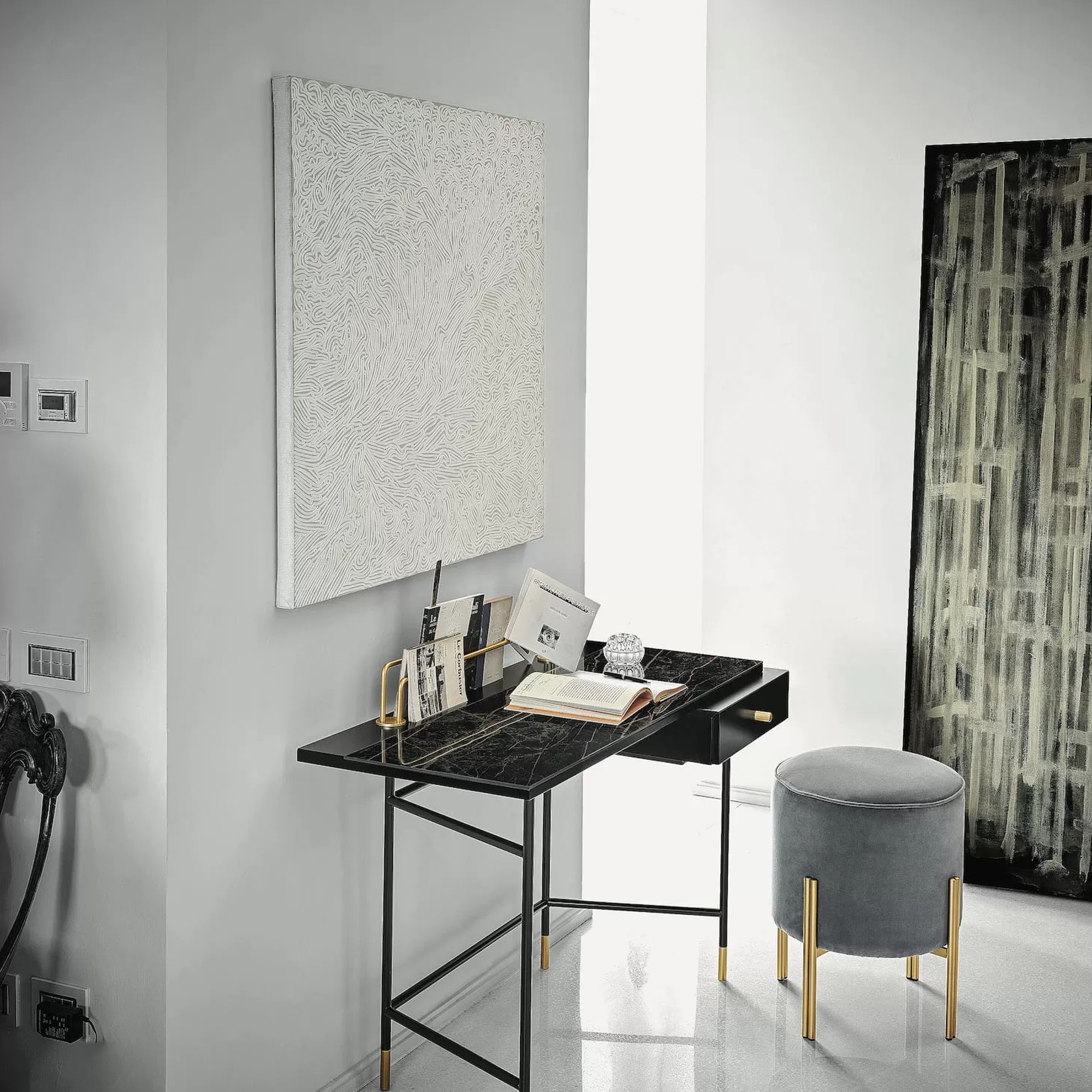 Vanity Desk/ Dressing Table gallery detail image