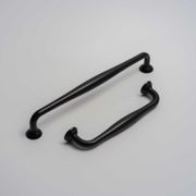 Kitchen hamptons handles Mackay Matt black/Brushed brass/Brushed nickel/Chrome gallery detail image