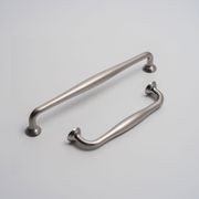 Kitchen hamptons handles Mackay Matt black/Brushed brass/Brushed nickel/Chrome gallery detail image