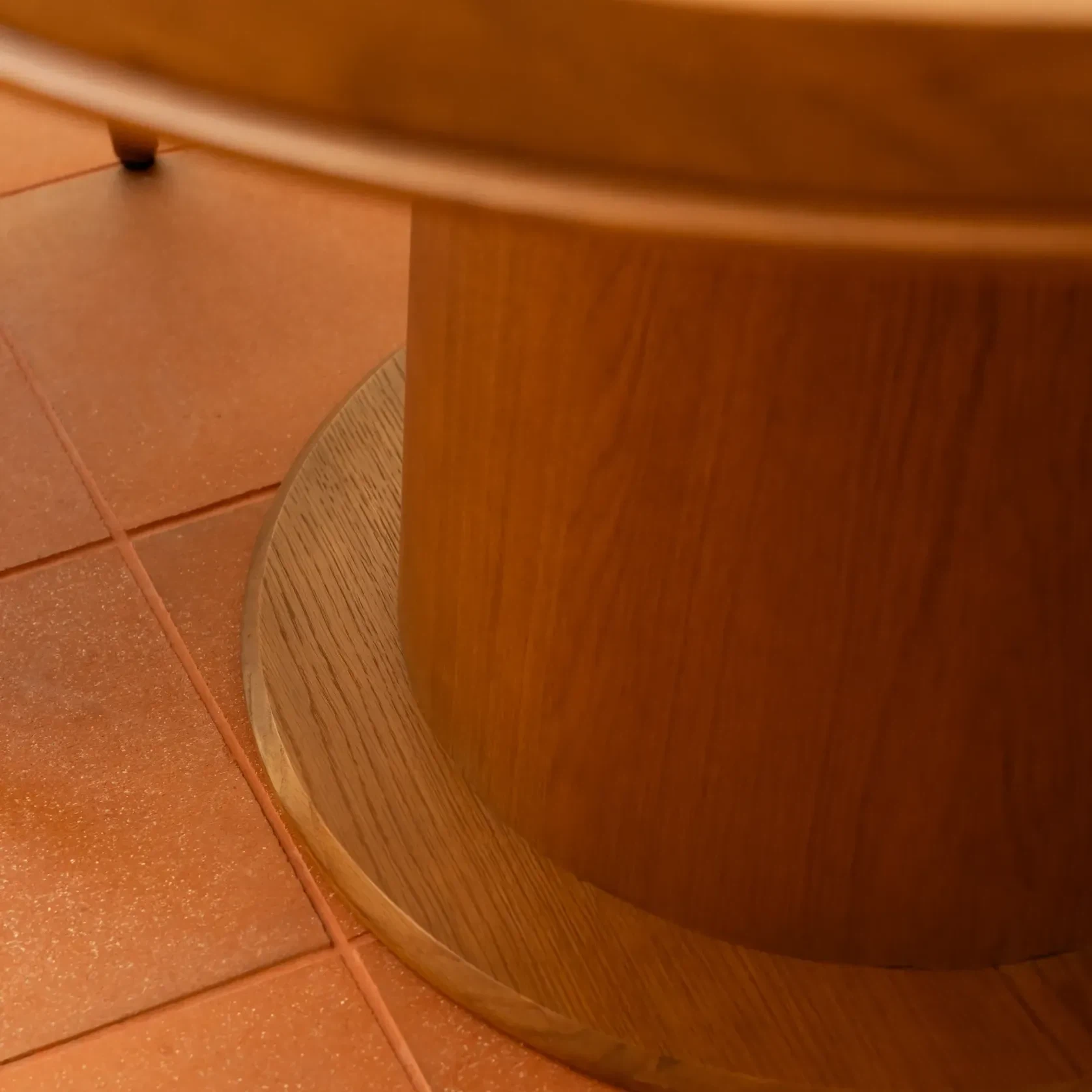 Tone Round Dining Table 120cm - Deep Oak gallery detail image
