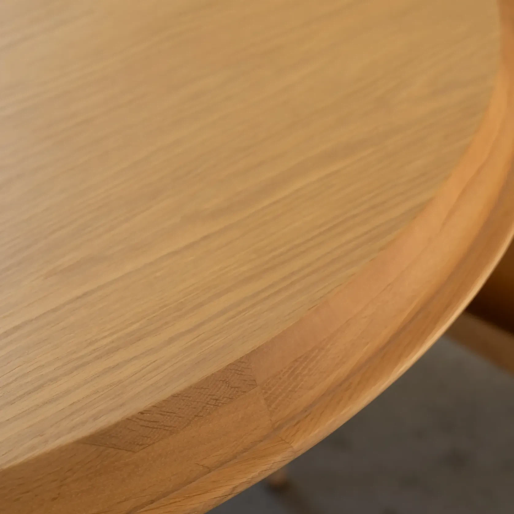 Tone Round Dining Table 120cm - Oak gallery detail image