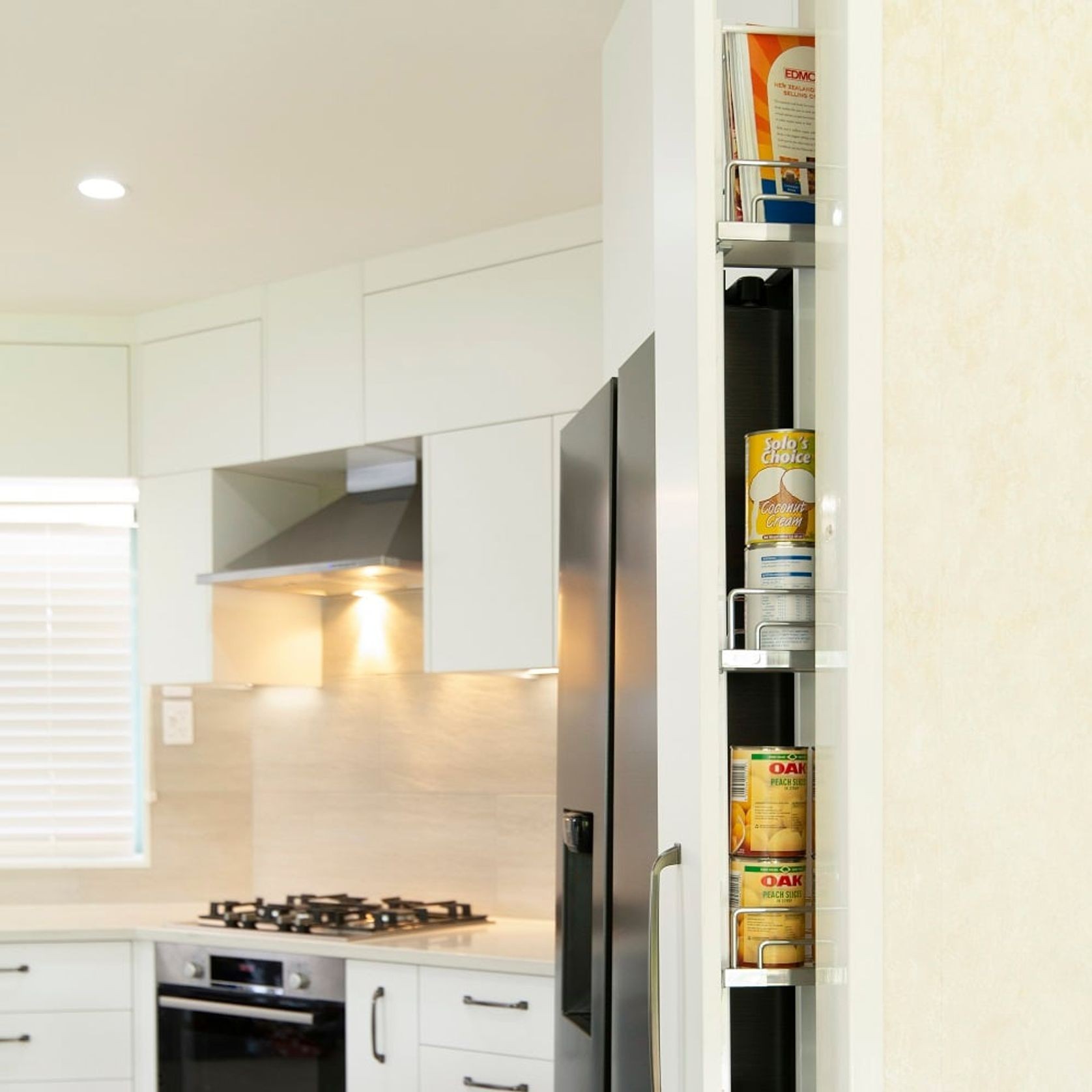 VS TAL WIRO Rack 15 Tall Pull Out Storage | ArchiPro NZ