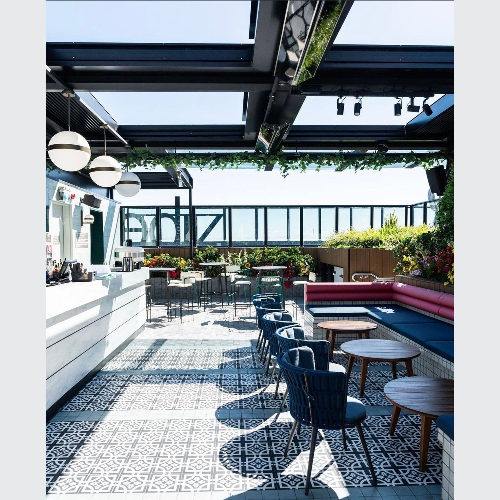 Louvretec Retractable Opening Roof gallery detail image