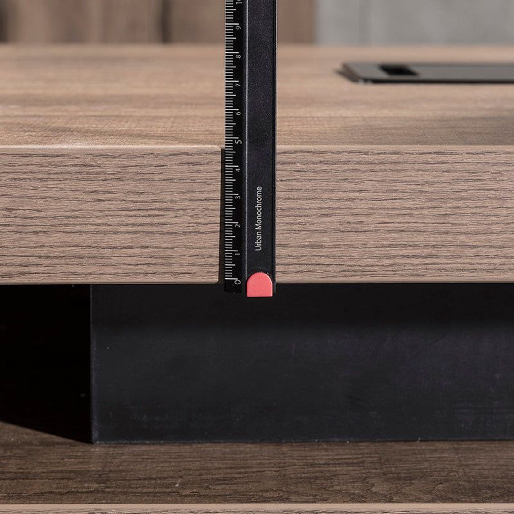 KELLEN Executive Desk with Right Return 1.6-1.8M - Warm Oak & Black gallery detail image
