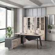 ARTO Executive Office Desk with Reversible Return 1.8M - 2.0M - Warm Oak & Black gallery detail image