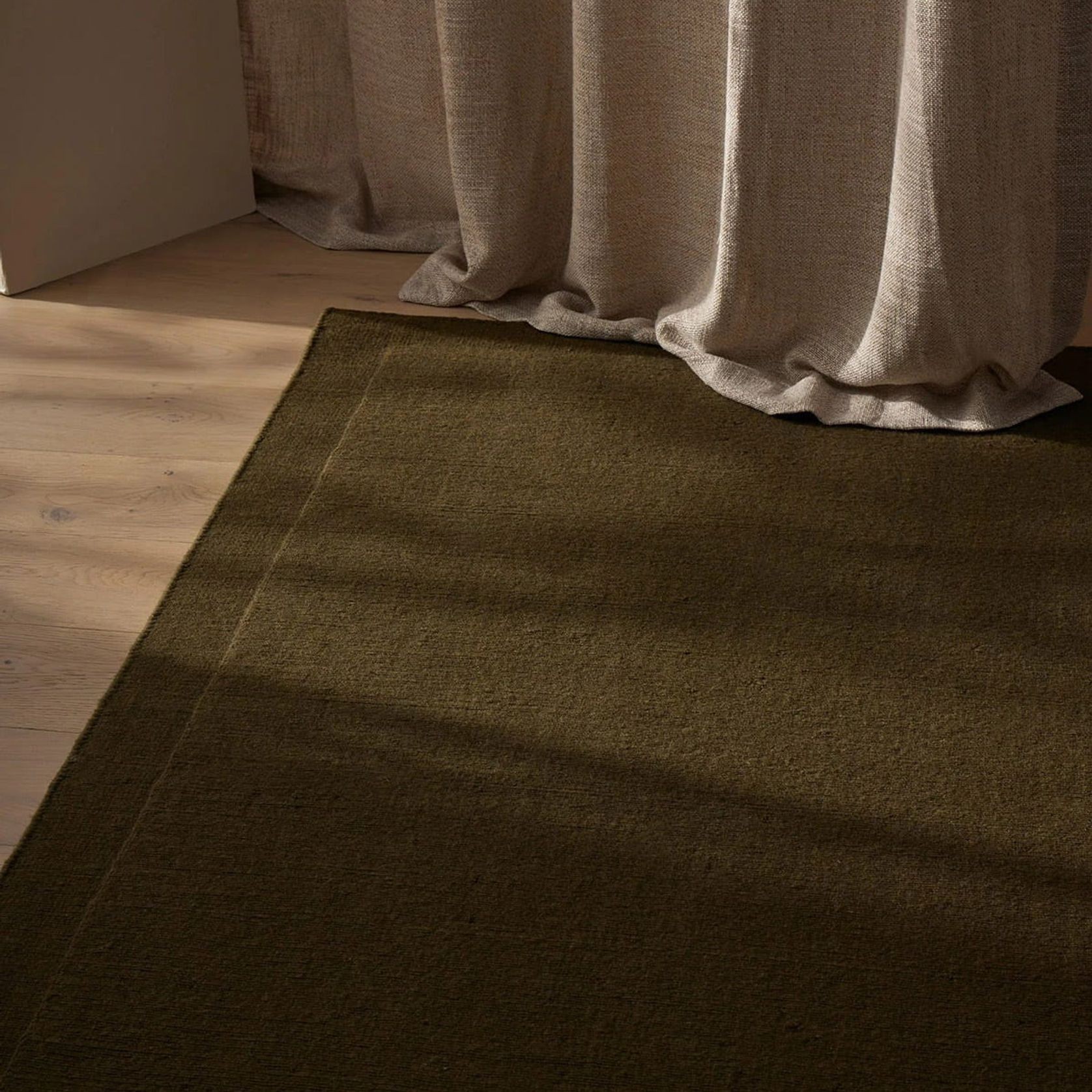 Weave Cassio 100% Wool Rug - Jasper gallery detail image