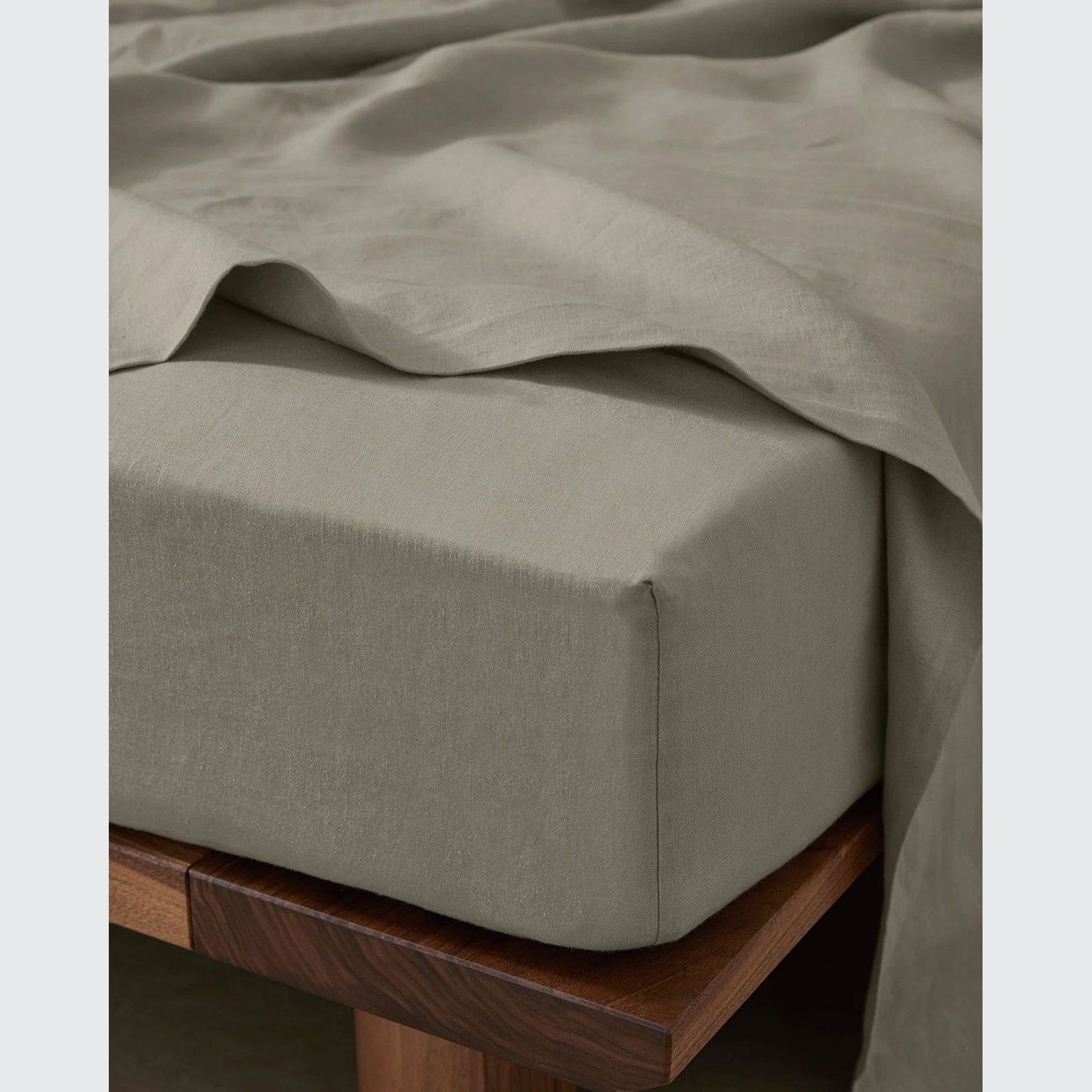 Ravello Linen Flat Sheet - Pebble | Weave Home gallery detail image