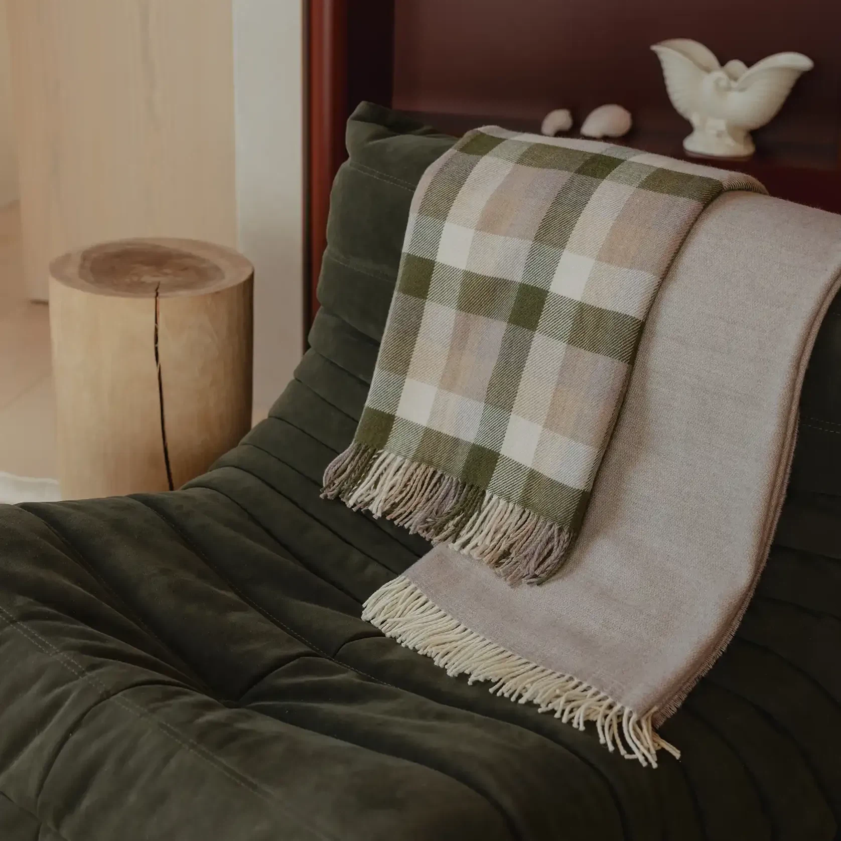 Weave Harris Merino Lambswool Throw - Natural gallery detail image