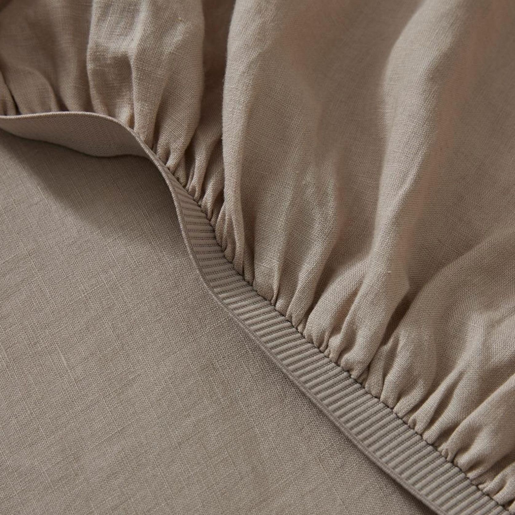 Ravello Linen Fitted Sheet - Shell | Weave Home gallery detail image