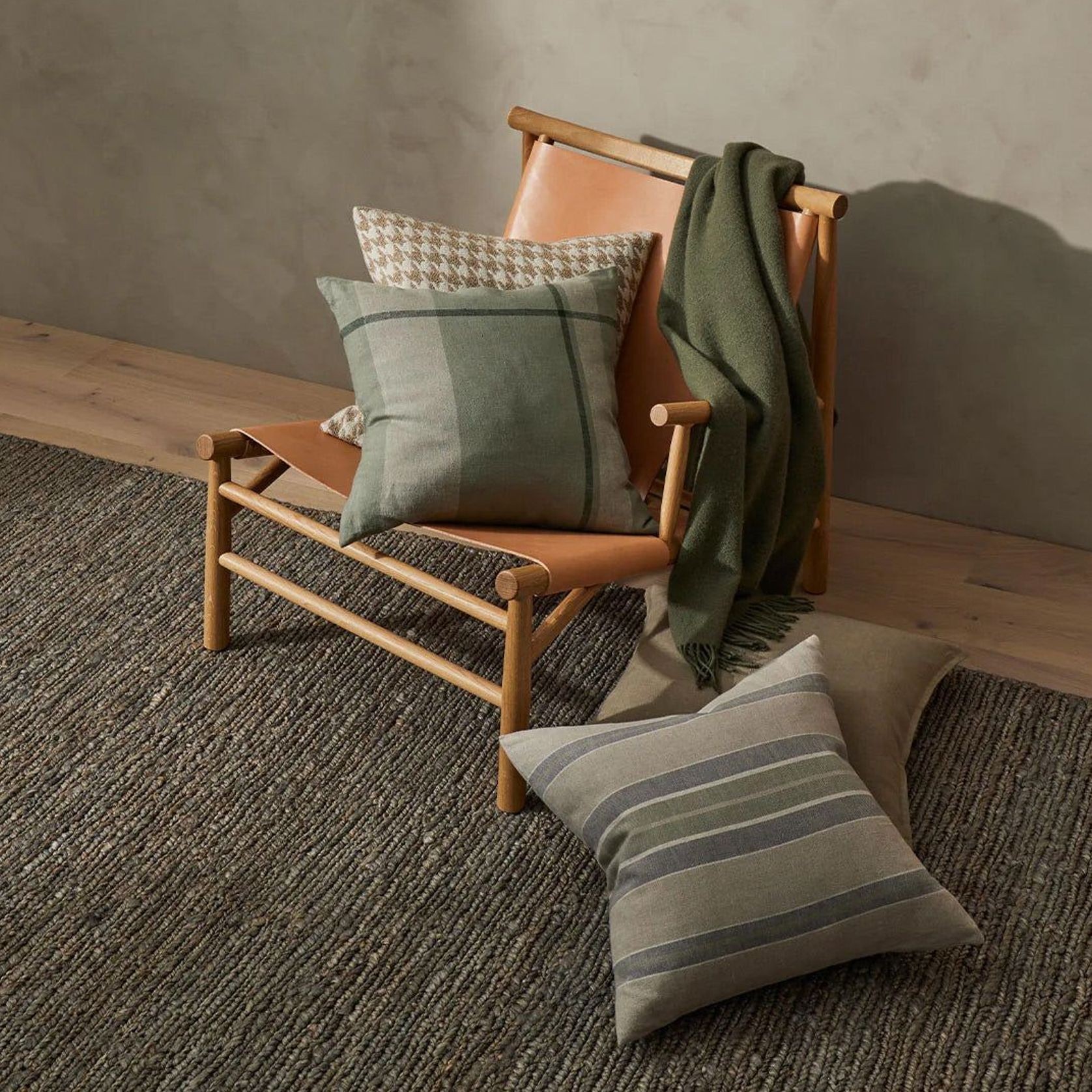 Weave Home Giovanni Cushion - Oatmeal | Bouclé Houndstooth gallery detail image