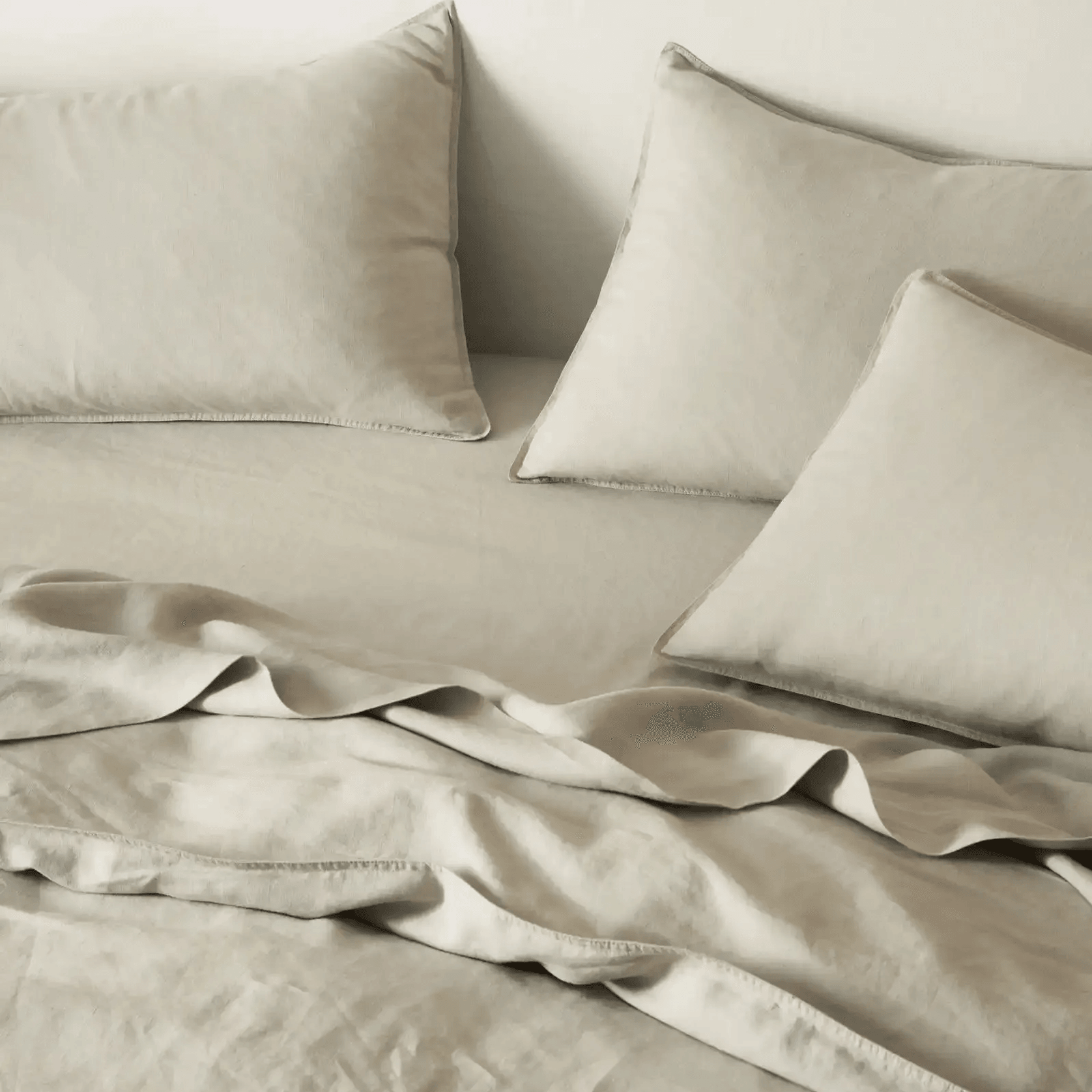 New Zealand Wool Duvet Inner - Queen gallery detail image