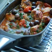 Weber Q Ware Casserole Dish Small gallery detail image