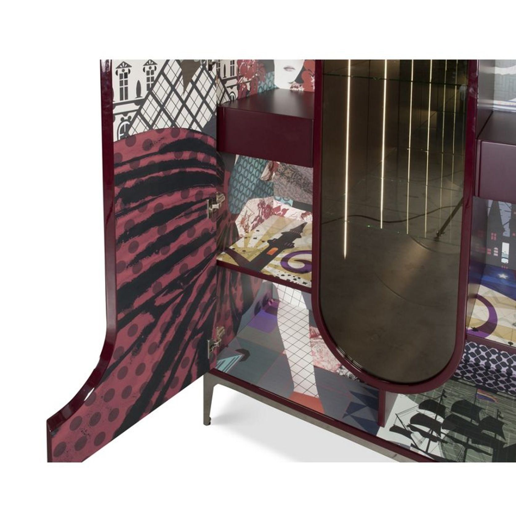Globe Trotter - Wonder Wardrobe gallery detail image