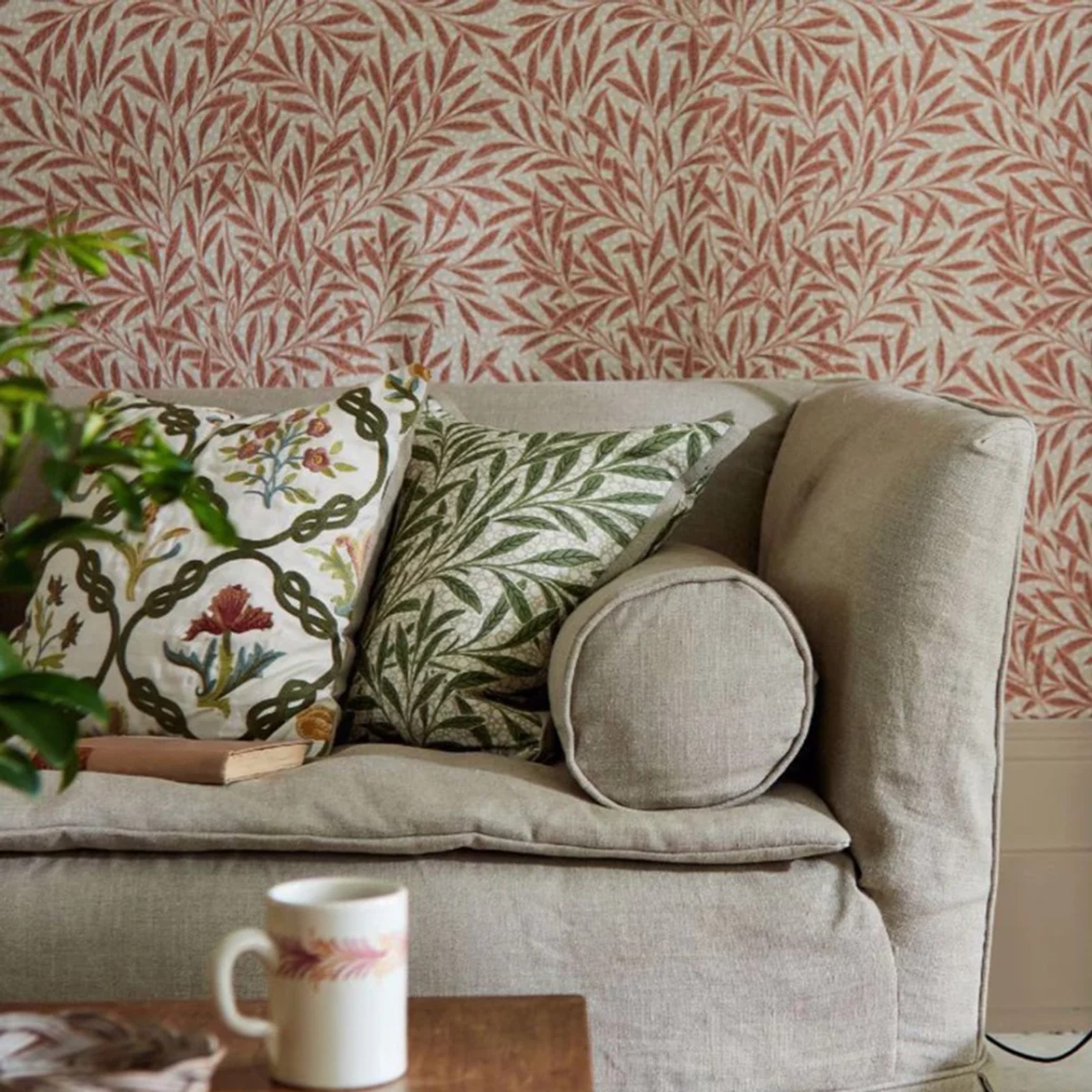 Morris & Co Wallpaper by Lahood gallery detail image