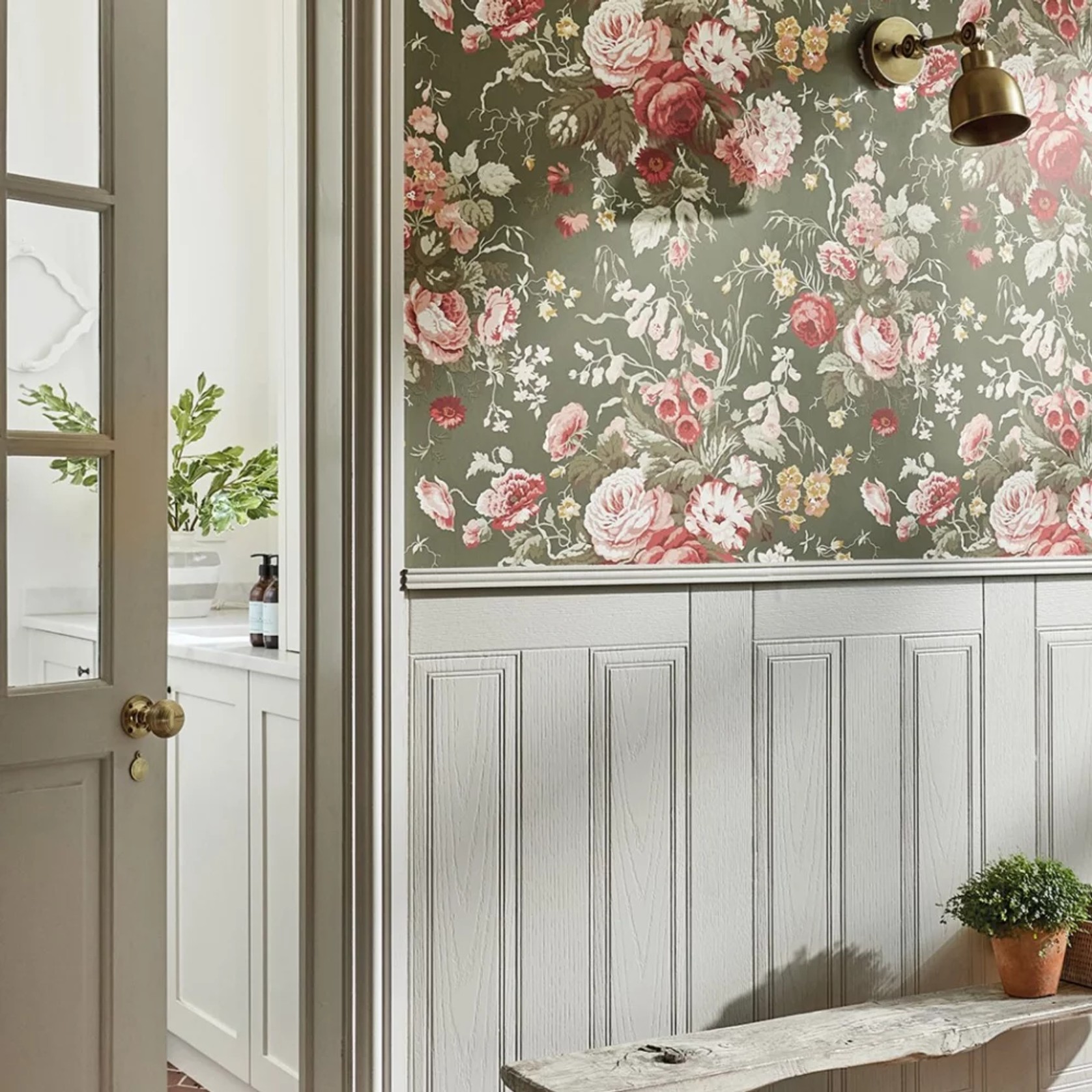 Sanderson Wallpaper by Lahood gallery detail image