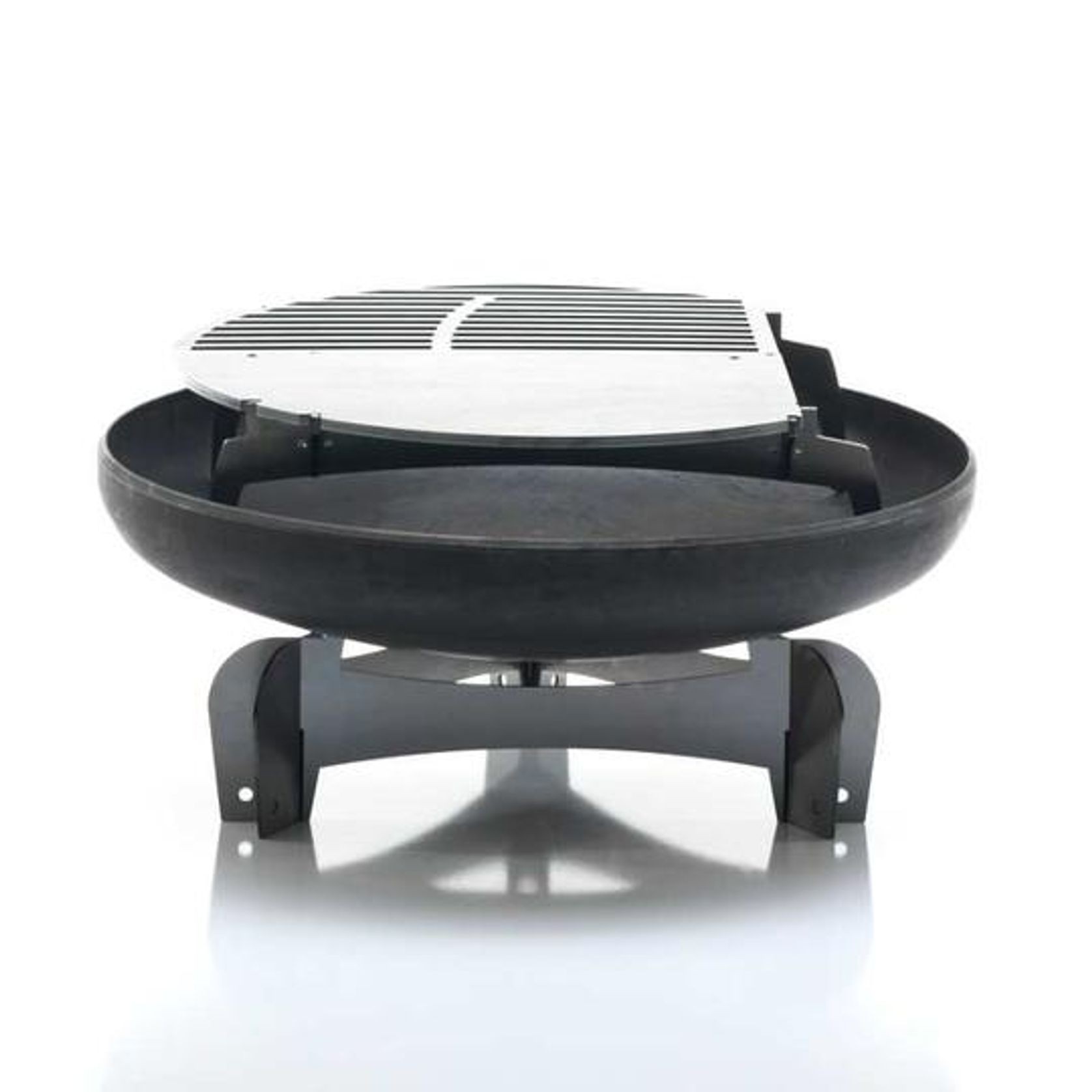 Yagoona Barramundi BBQ and Yabbi Fire Pit 65 & 80cm gallery detail image