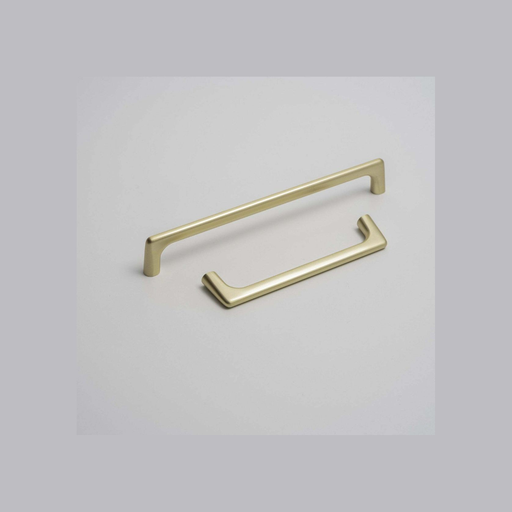 Kitchen handles Surfers Paradise Matt black /Brushed brass/Brushed nickel gallery detail image
