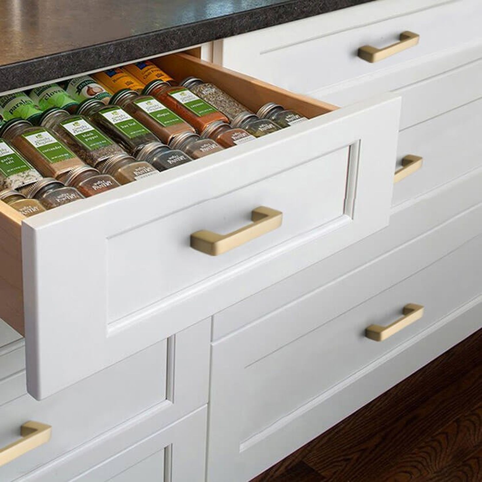 Kitchen handles melbourne Matt black /Brushed brass/Brushed nickel/Chrome gallery detail image
