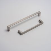Kitchen handles Anna Bay Matt black /Brushed brass/Brushed nickel/white gallery detail image