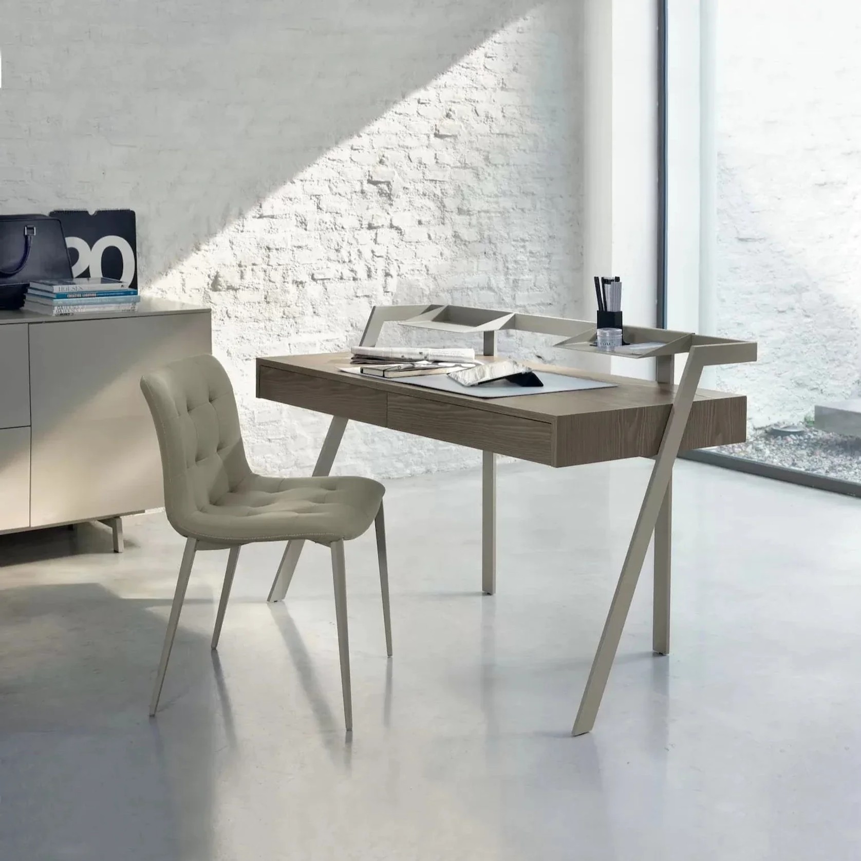 Kuga Chair gallery detail image