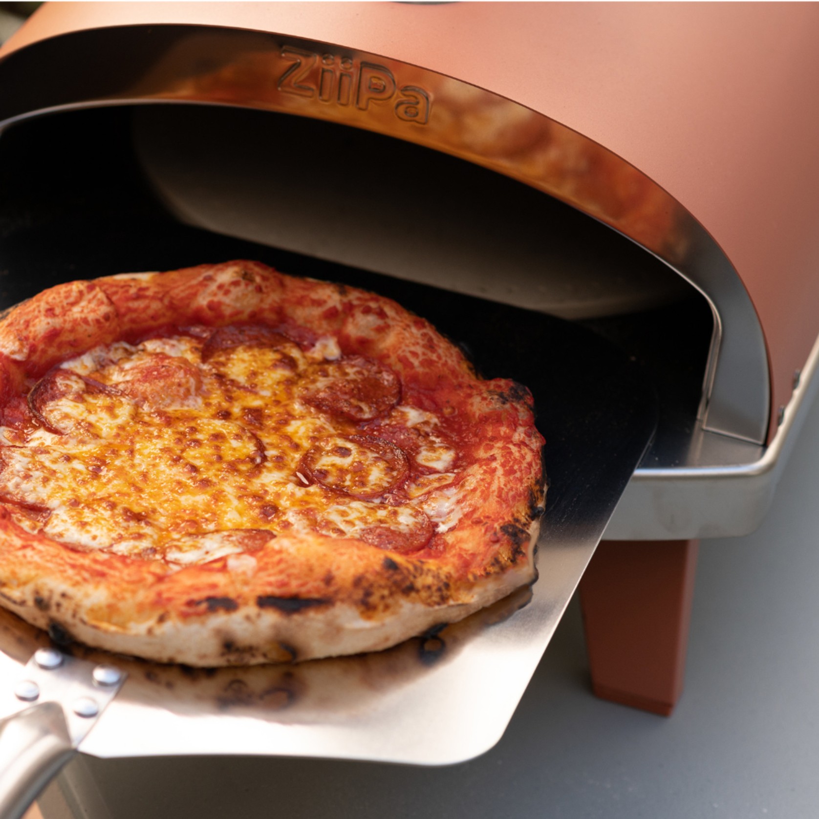 ZiiPa Piana Wood Pellet Pizza Oven with Rotating Stone – Terracotta gallery detail image