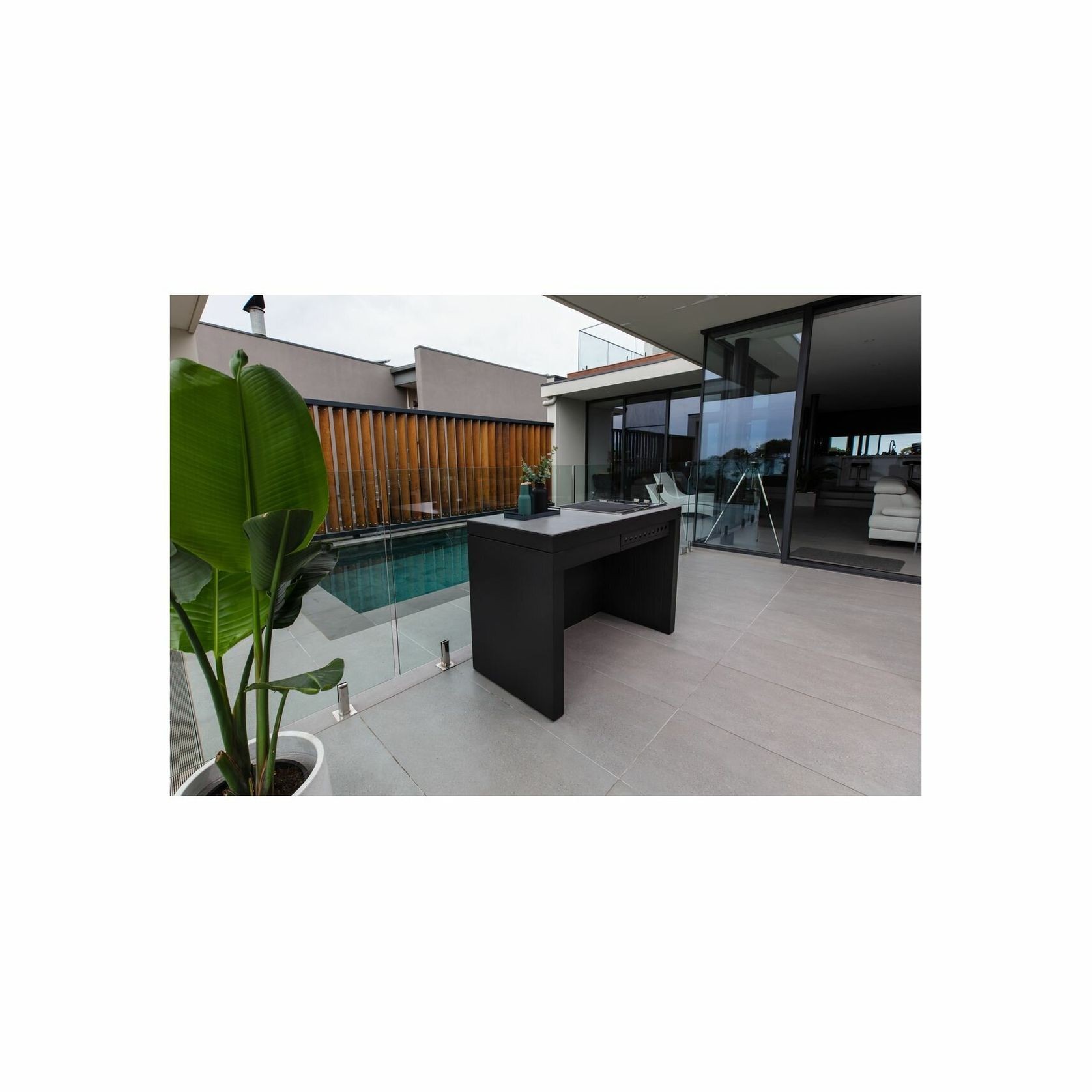 Artusi 1400mm Ferro Outdoor Kitchen with Cosmopolitana Grey Stone Top gallery detail image