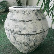 Grande Oil Jar in Kriti gallery detail image