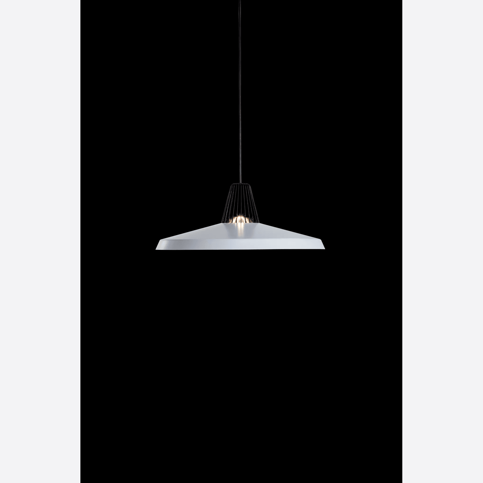 Le Gine Pendant gallery detail image