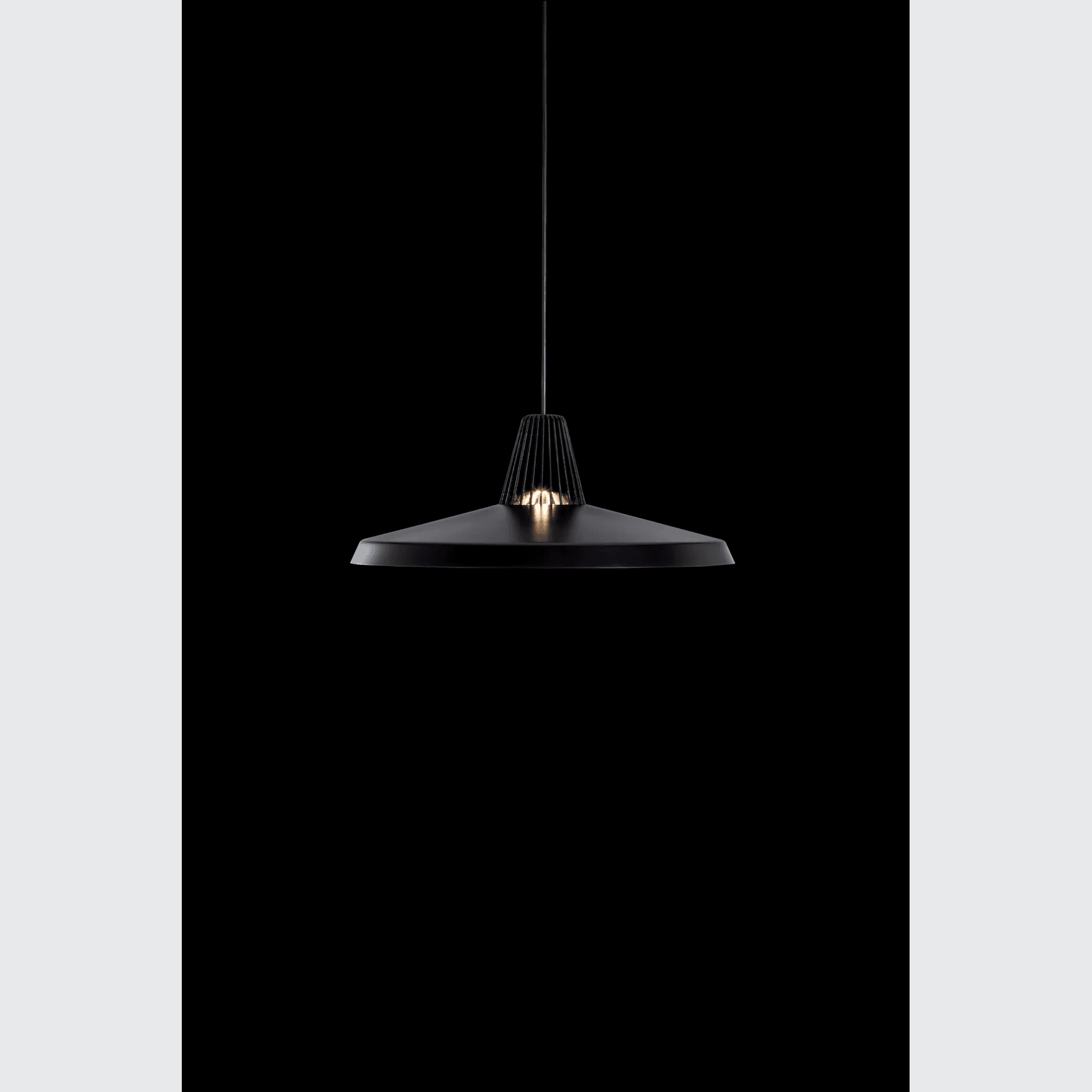 Le Gine Pendant gallery detail image