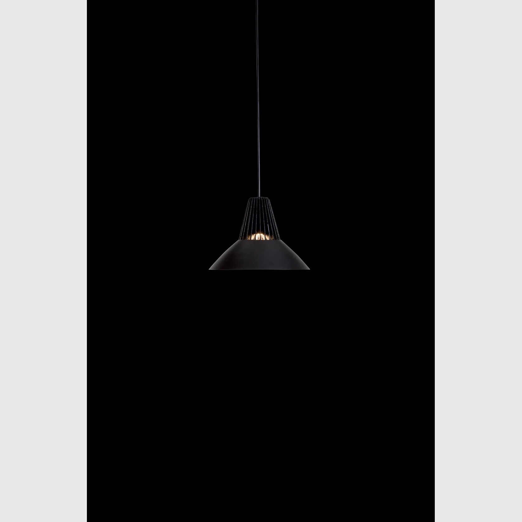 Le Gine Pendant gallery detail image
