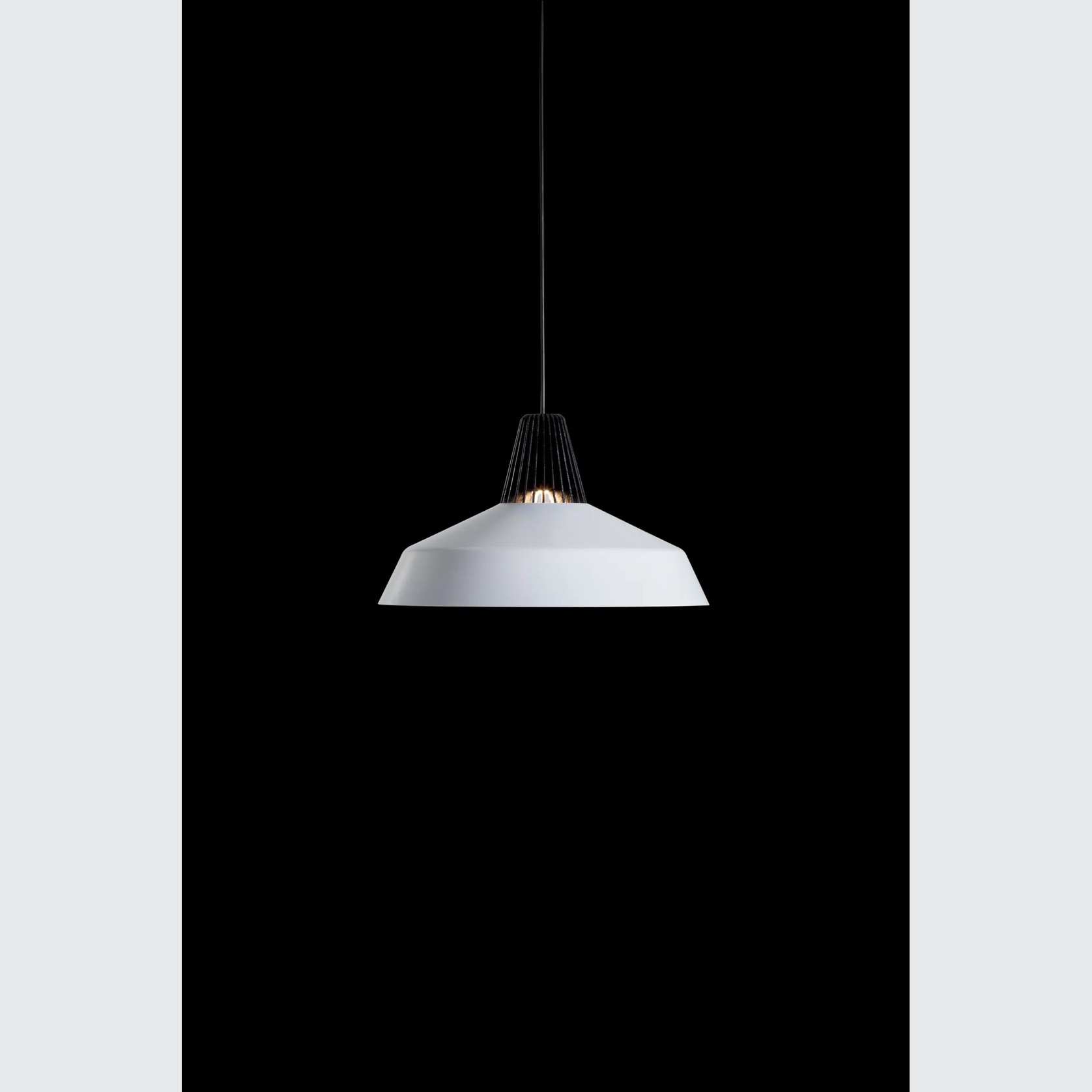 Le Gine Pendant gallery detail image