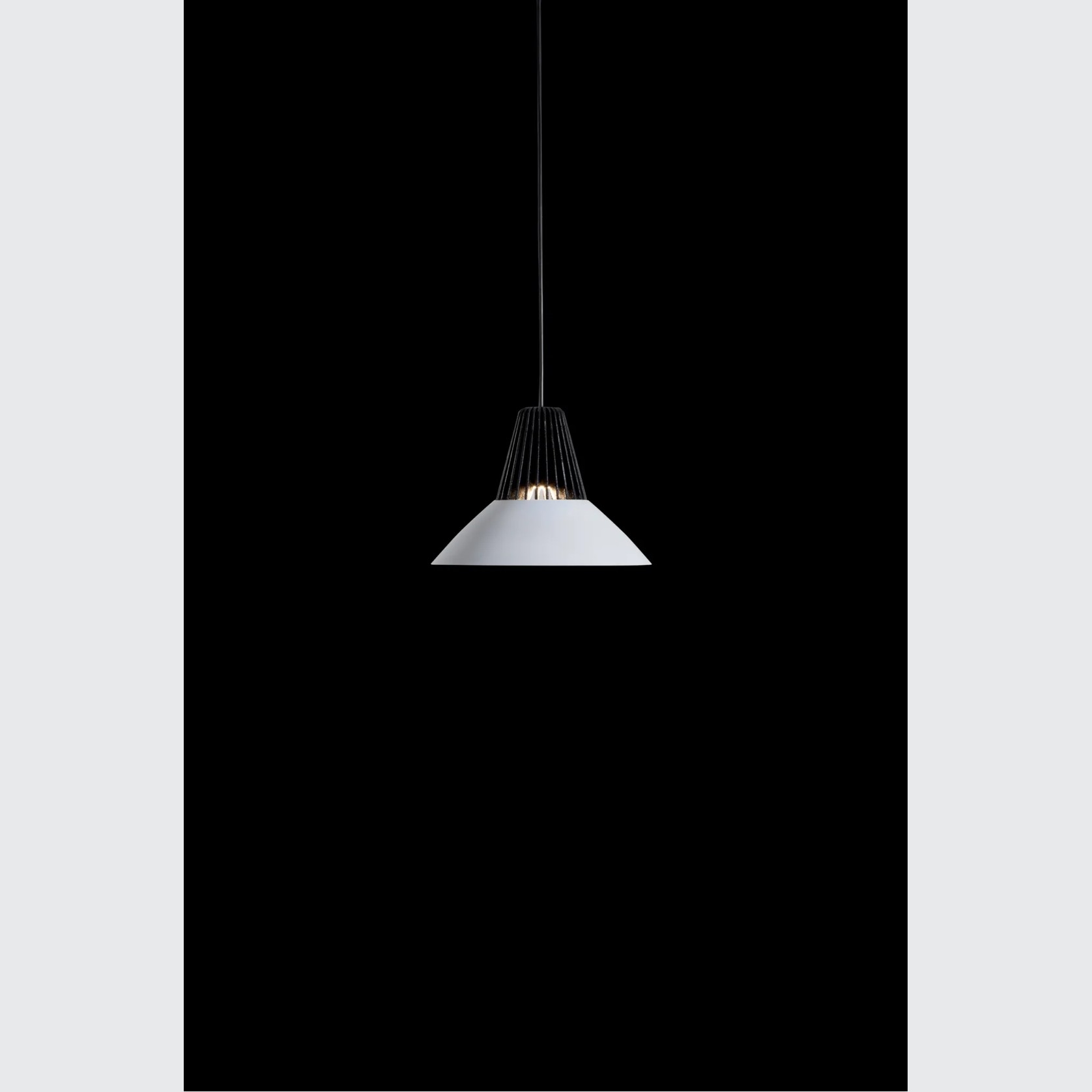 Le Gine Pendant gallery detail image
