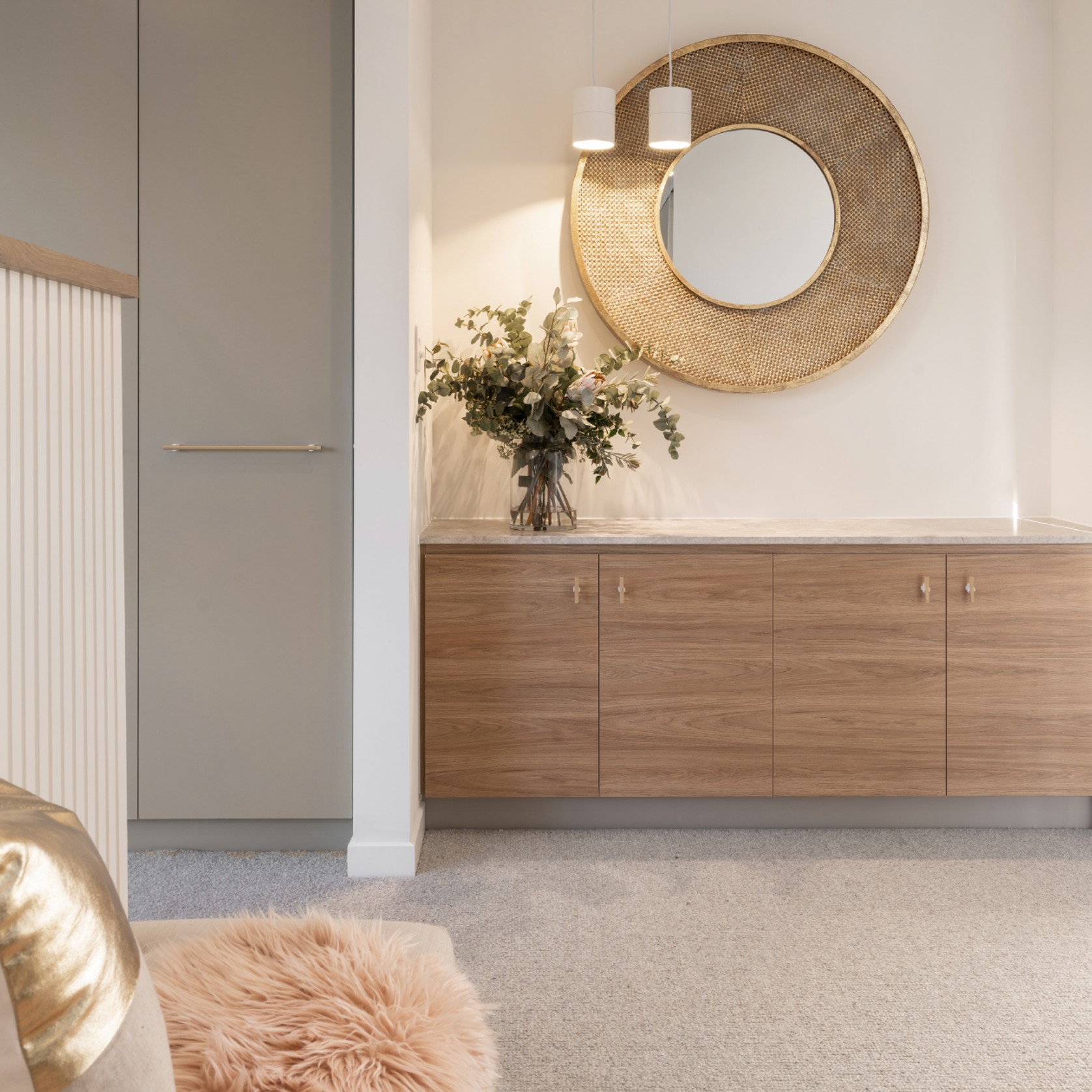Arezzo Knurled Bar Handle - Double Fixing Post Only gallery detail image