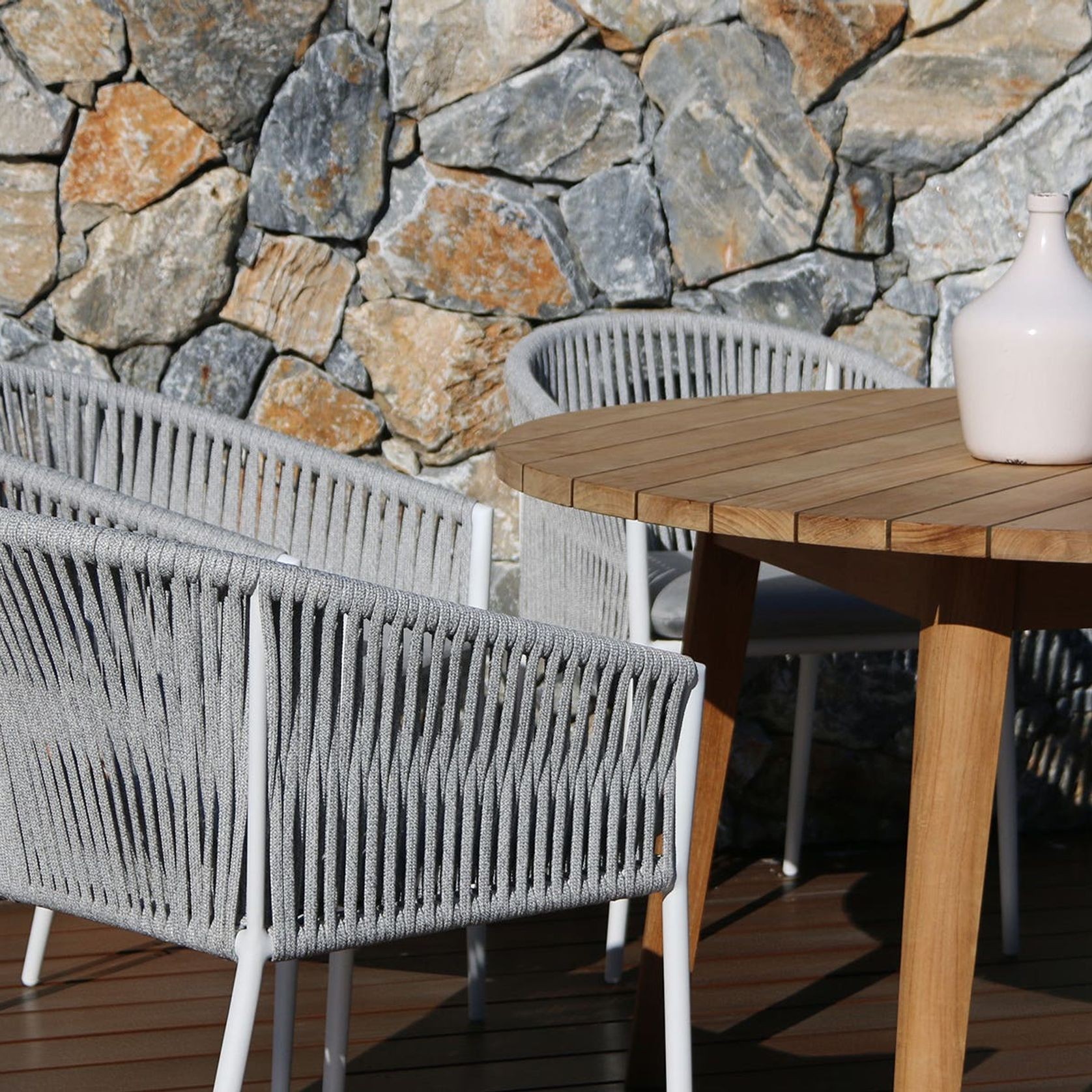 Atoll 140 Round Table with Gizella Chairs -5pc Outdoor gallery detail image
