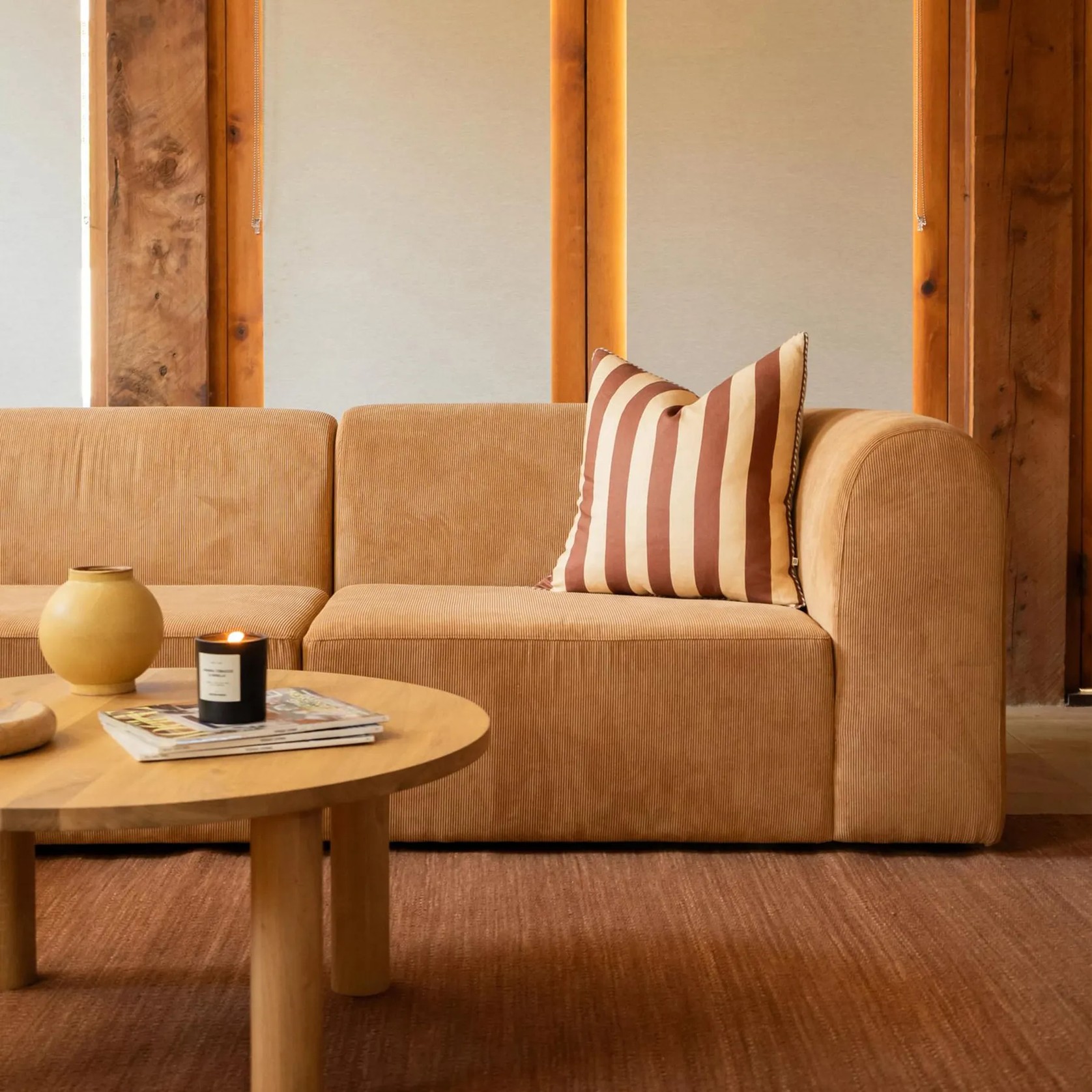 Berg 4 Seater RHF Chaise Sofa gallery detail image