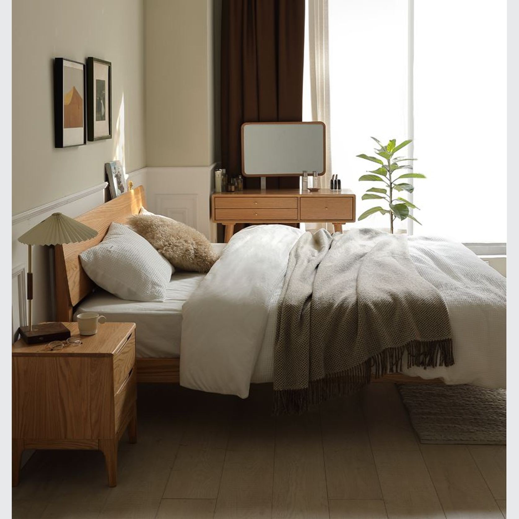 Berlin Natural Solid Oak Bed Frame gallery detail image