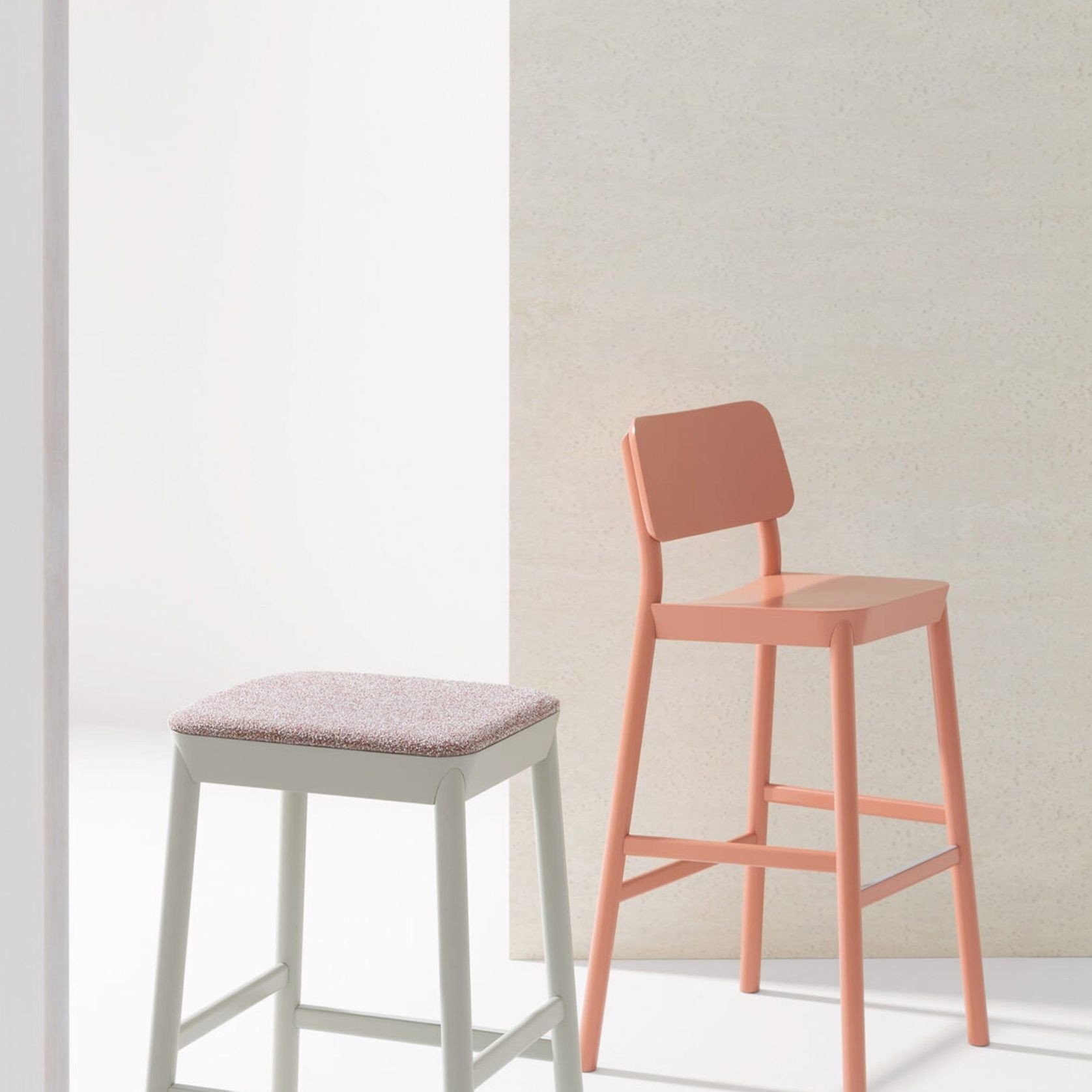 Drum Stool with Backrest gallery detail image