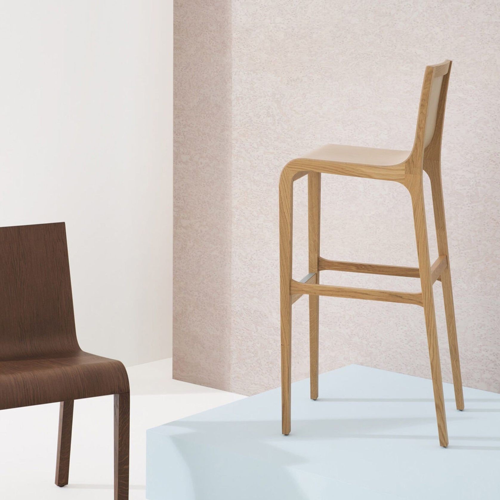 Foglia Stool gallery detail image